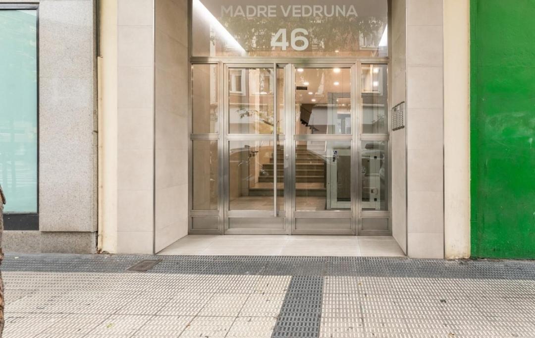 Urban Vedruna سرقسطة المظهر الخارجي الصورة